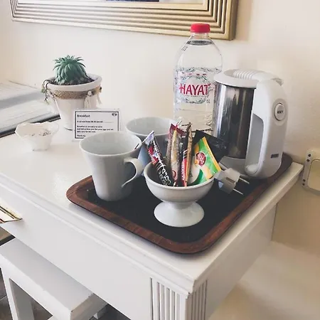 Hotell Conny's (adults Only) Side