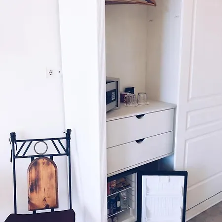 Conny's (adults Only) Side