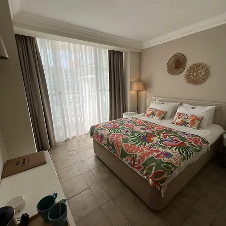 Hotel Conny's (adults Only) Sidé