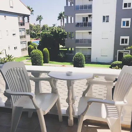 Conny's (adults Only) 2* Side